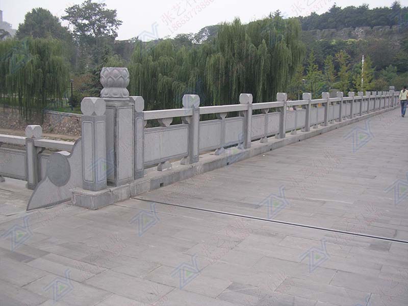 石栏杆