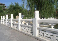 石栏杆可以留存下来的原因？ 