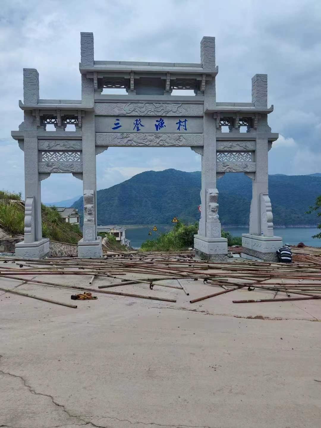济宁石雕牌坊
